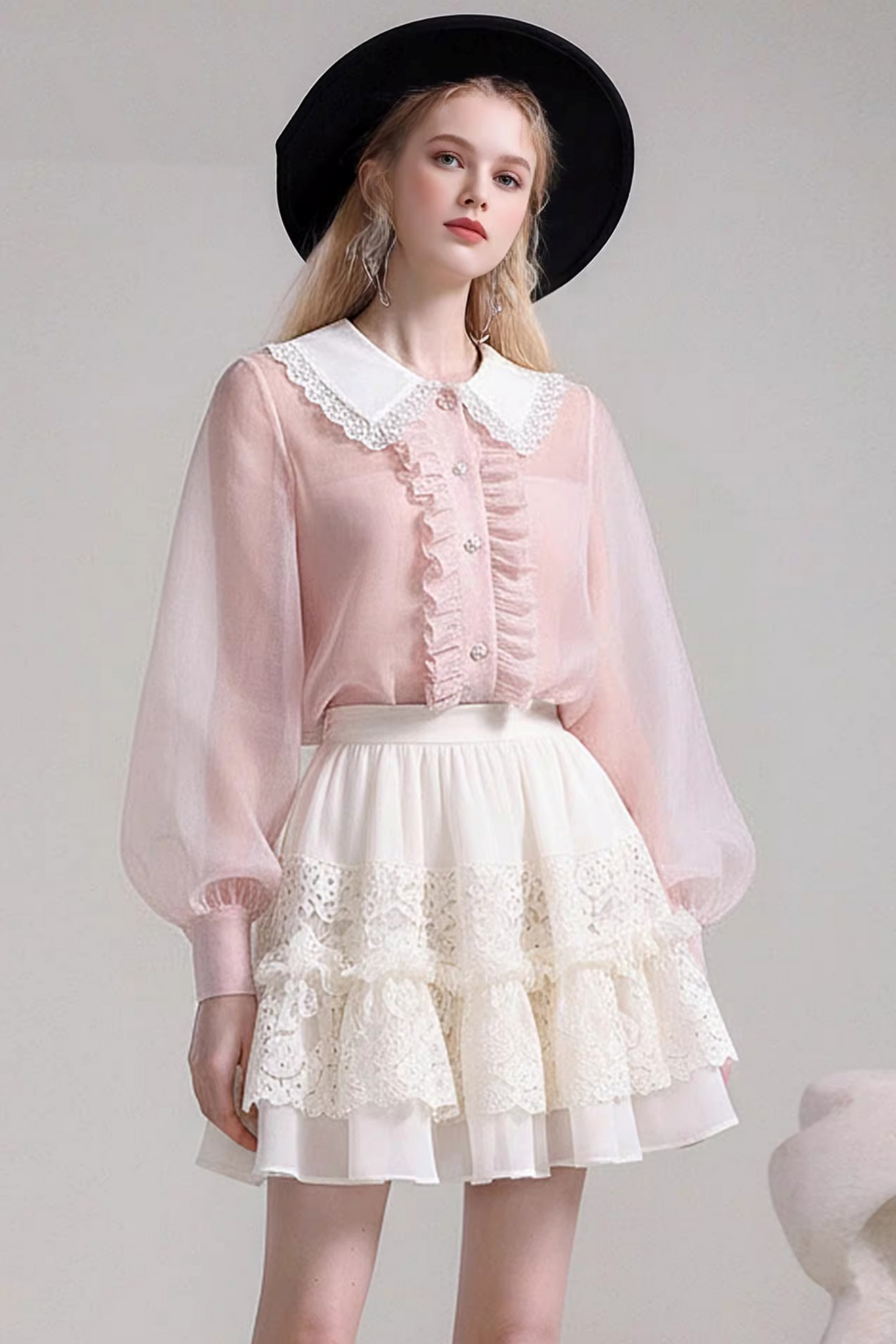 Pink Snow Doll Collar Shirt Set-Up