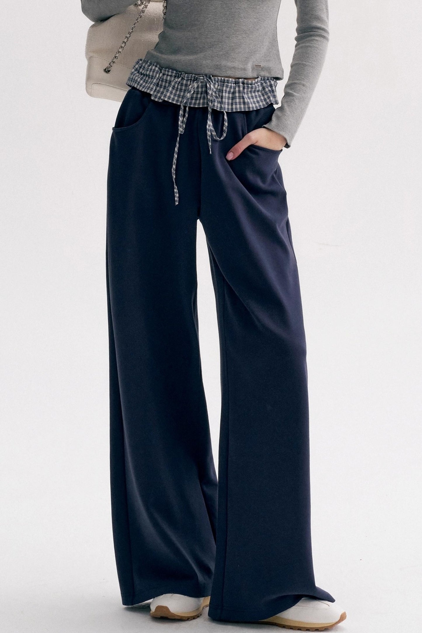 Lazy Contrast Wide-Leg Sweatpants