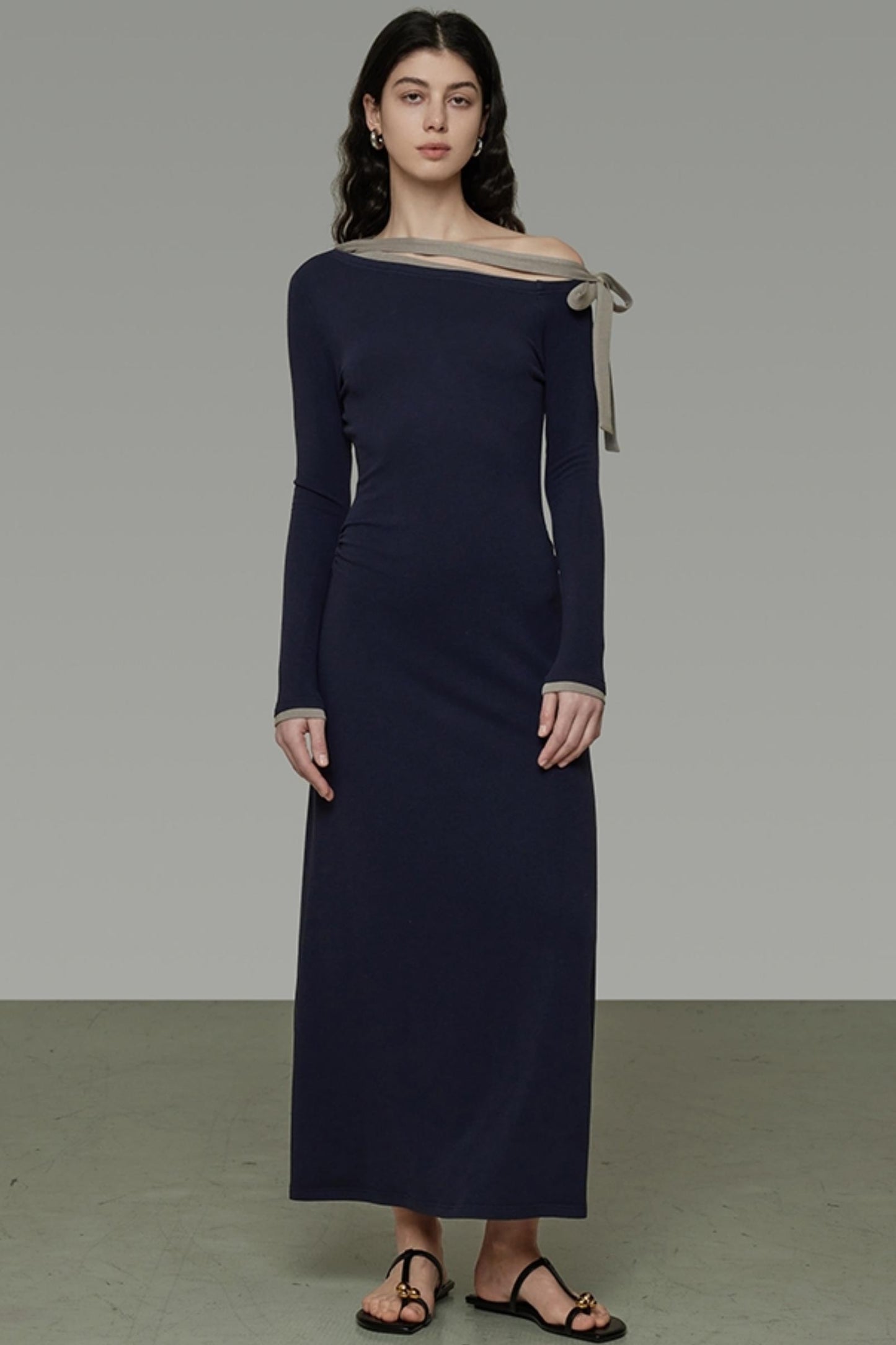 Niche Strapless Slant Knit Dress