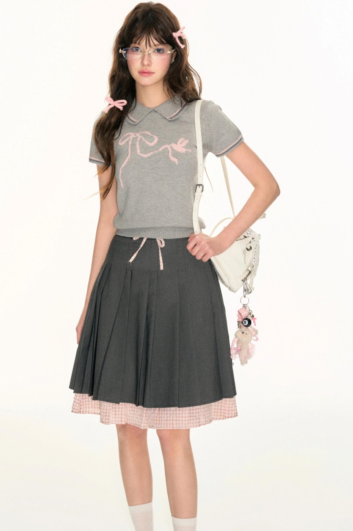 Bow Logo Lapel Knit Sweater