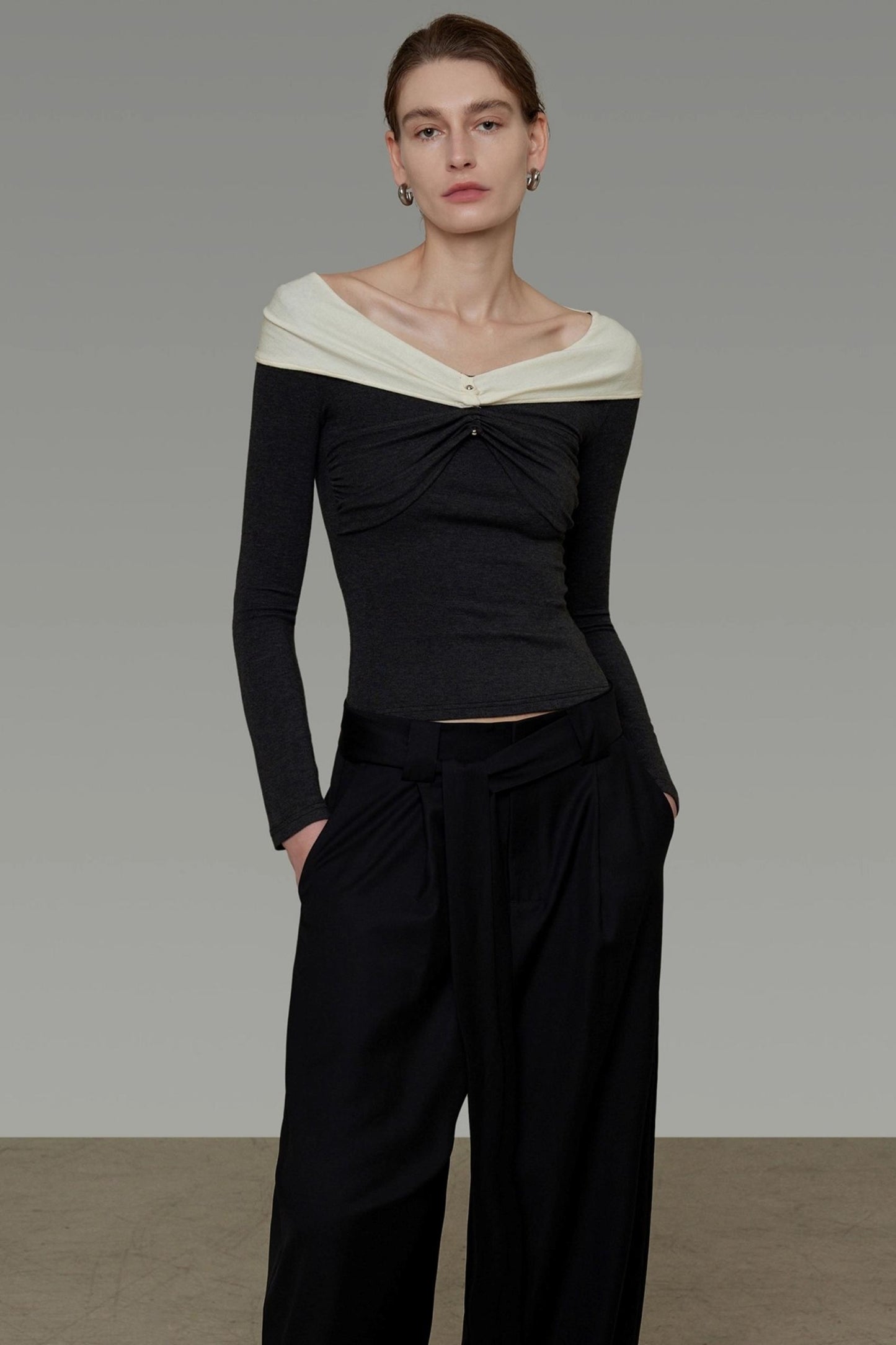 Elegant Collar Knitwear Top