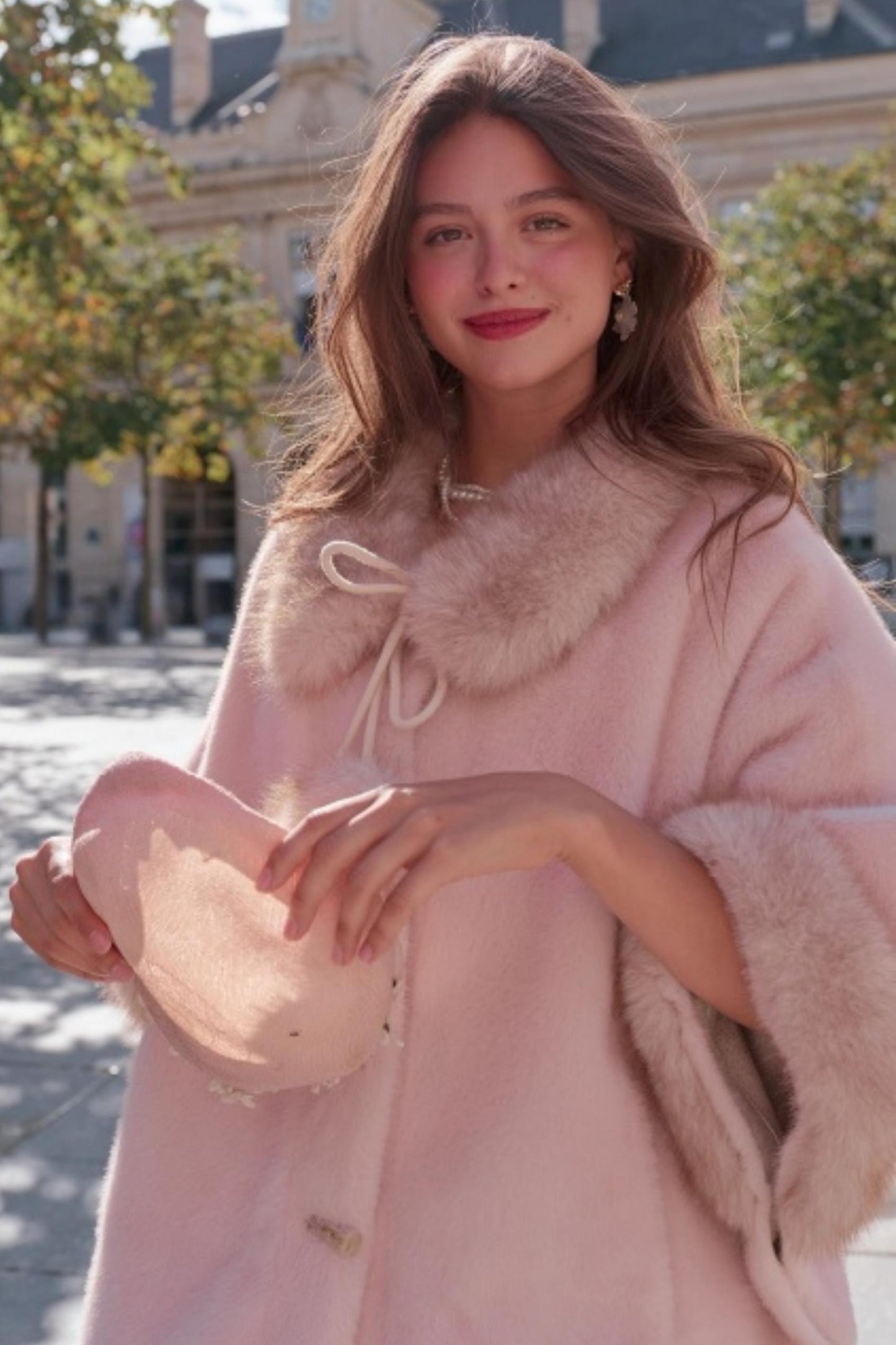 Lacemade Retro Fur Cape Coat