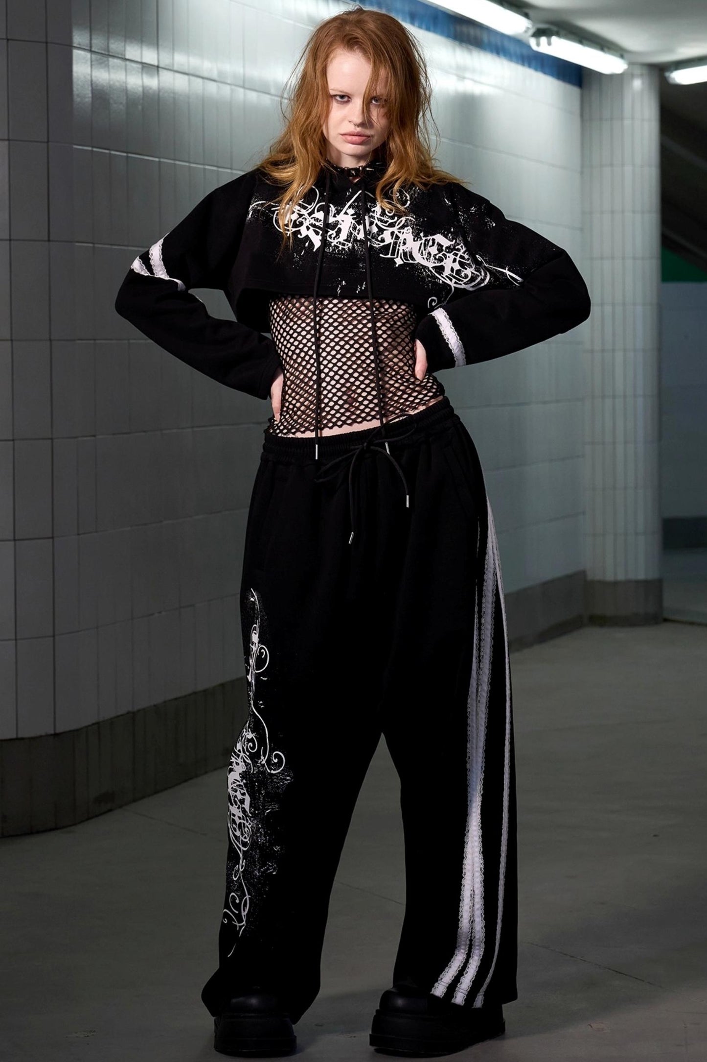 Lacquer Printed Sweatshirt