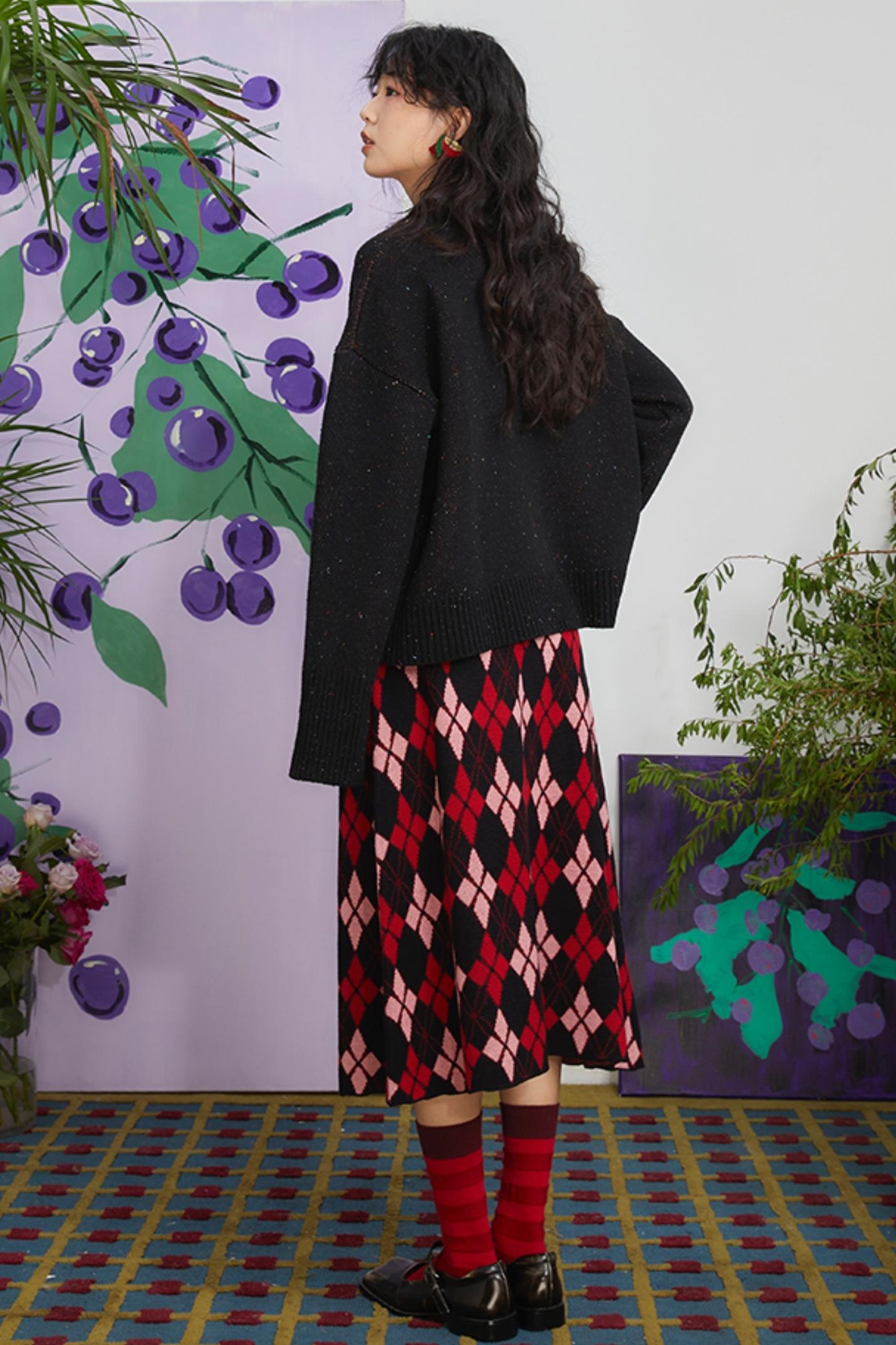 Elegant Pattern Midi Skirt