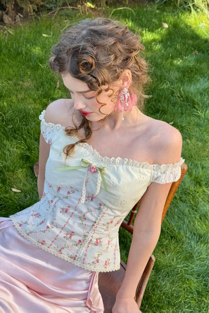 Slimming Floral Lace Top