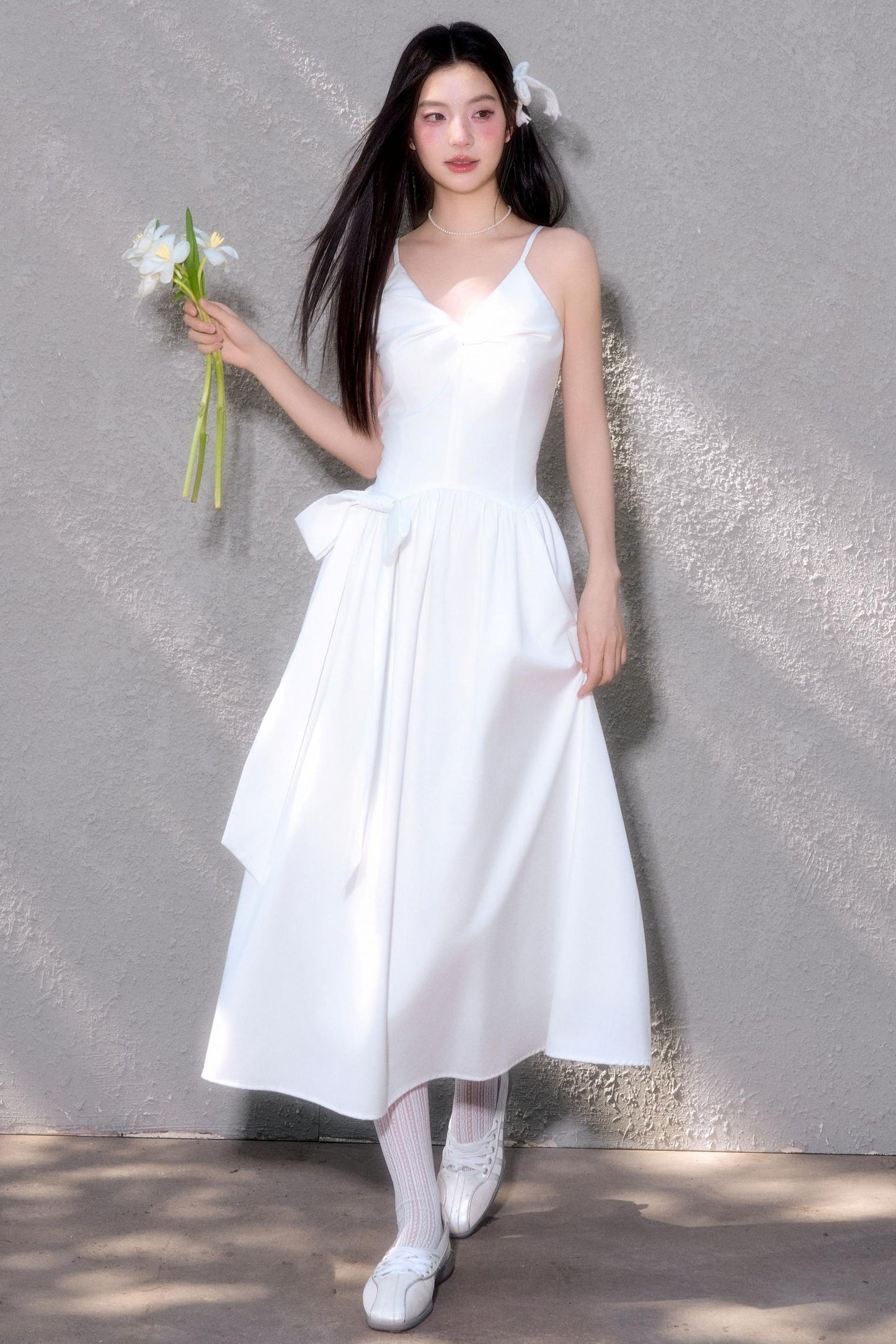 Twisted Bow Halter Pleated Dress