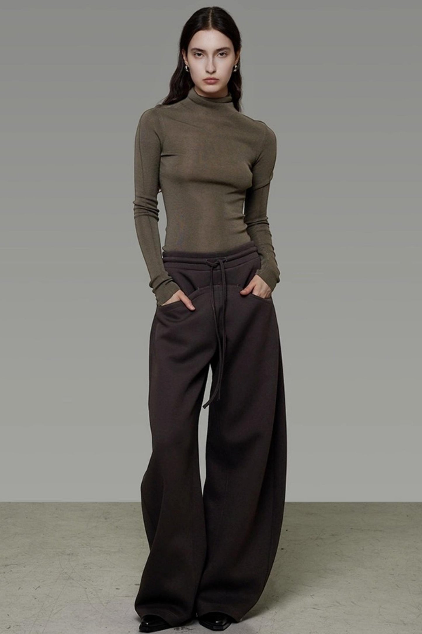 Smooth Drape Wide-Leg Pants
