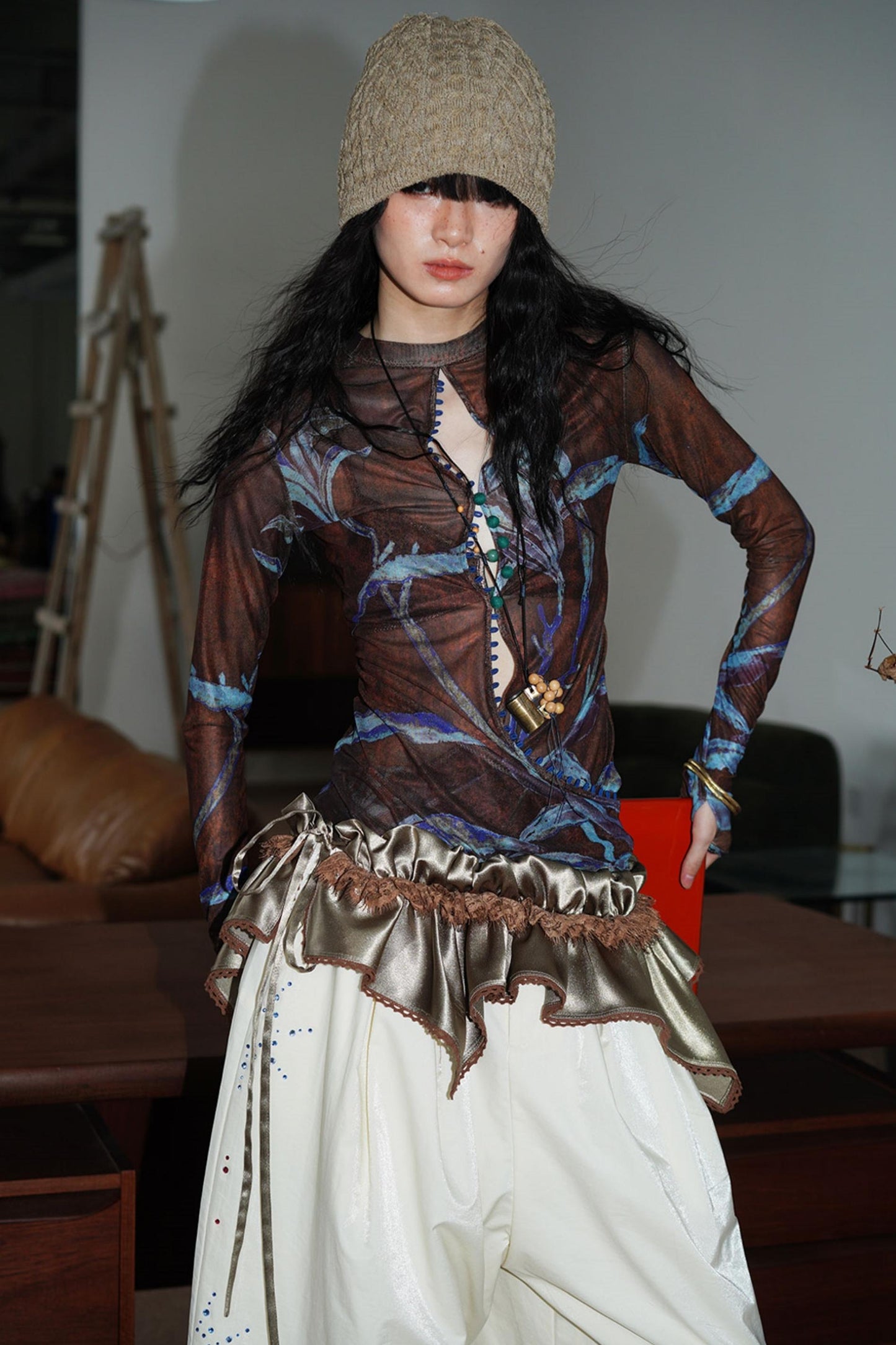 Chinese Mesh Cutout Long-Sleeved Top