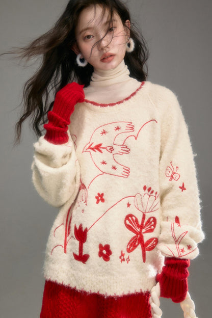 Snowy Field Tulip Embroidery Top