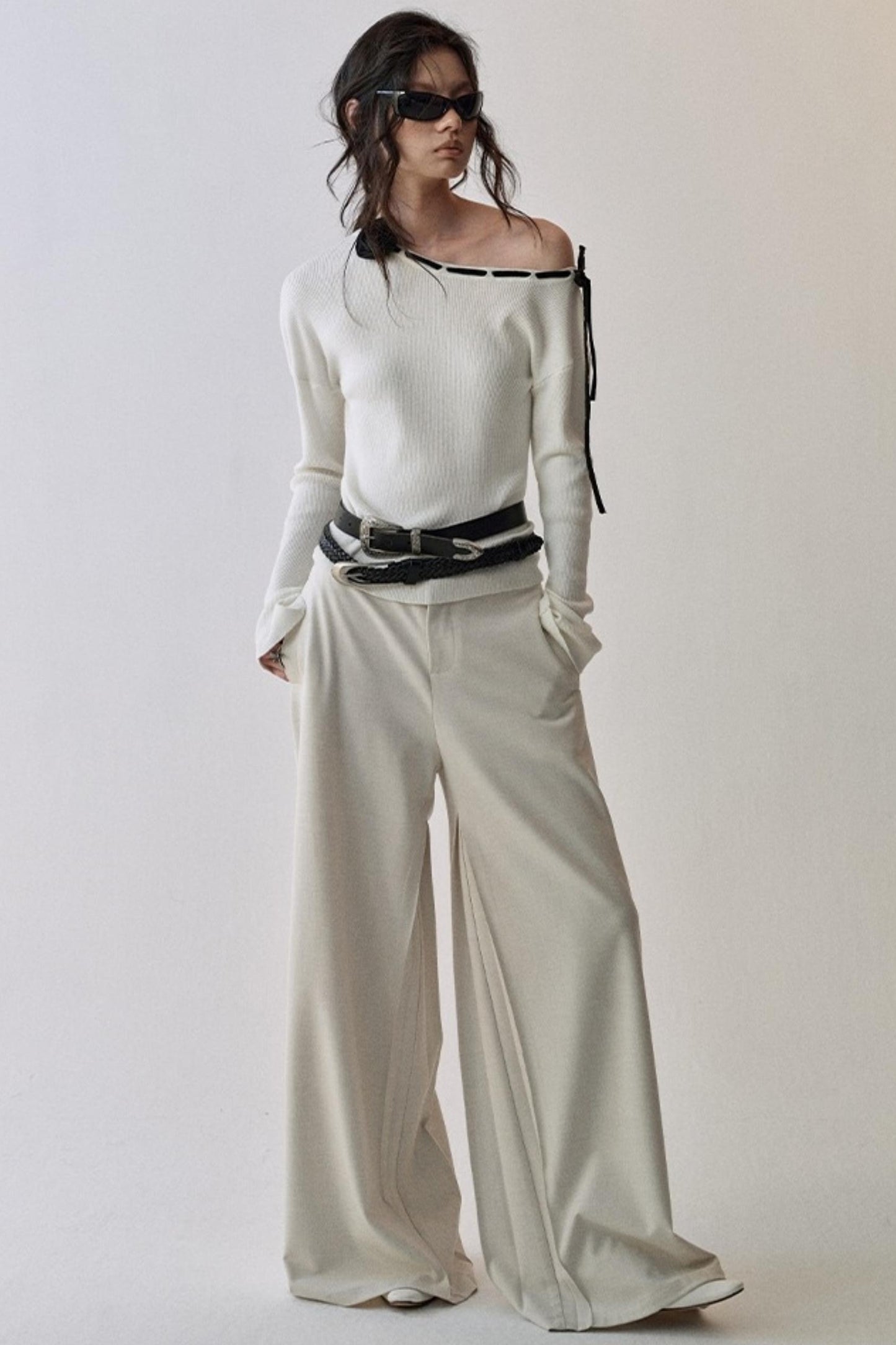 Rose Cross-Collar Knitwear