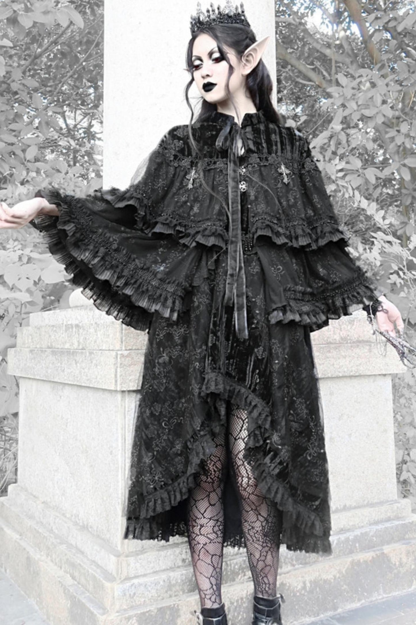 Gothic Dark Pattern Velvet Lace Cape