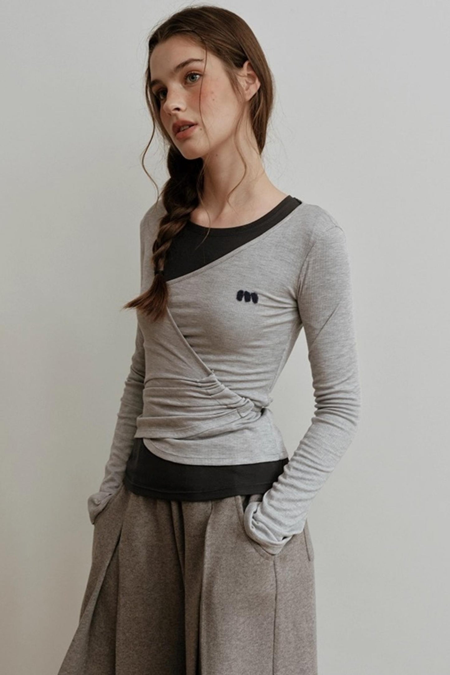 Embroidered Long-Sleeved Knitwear Top