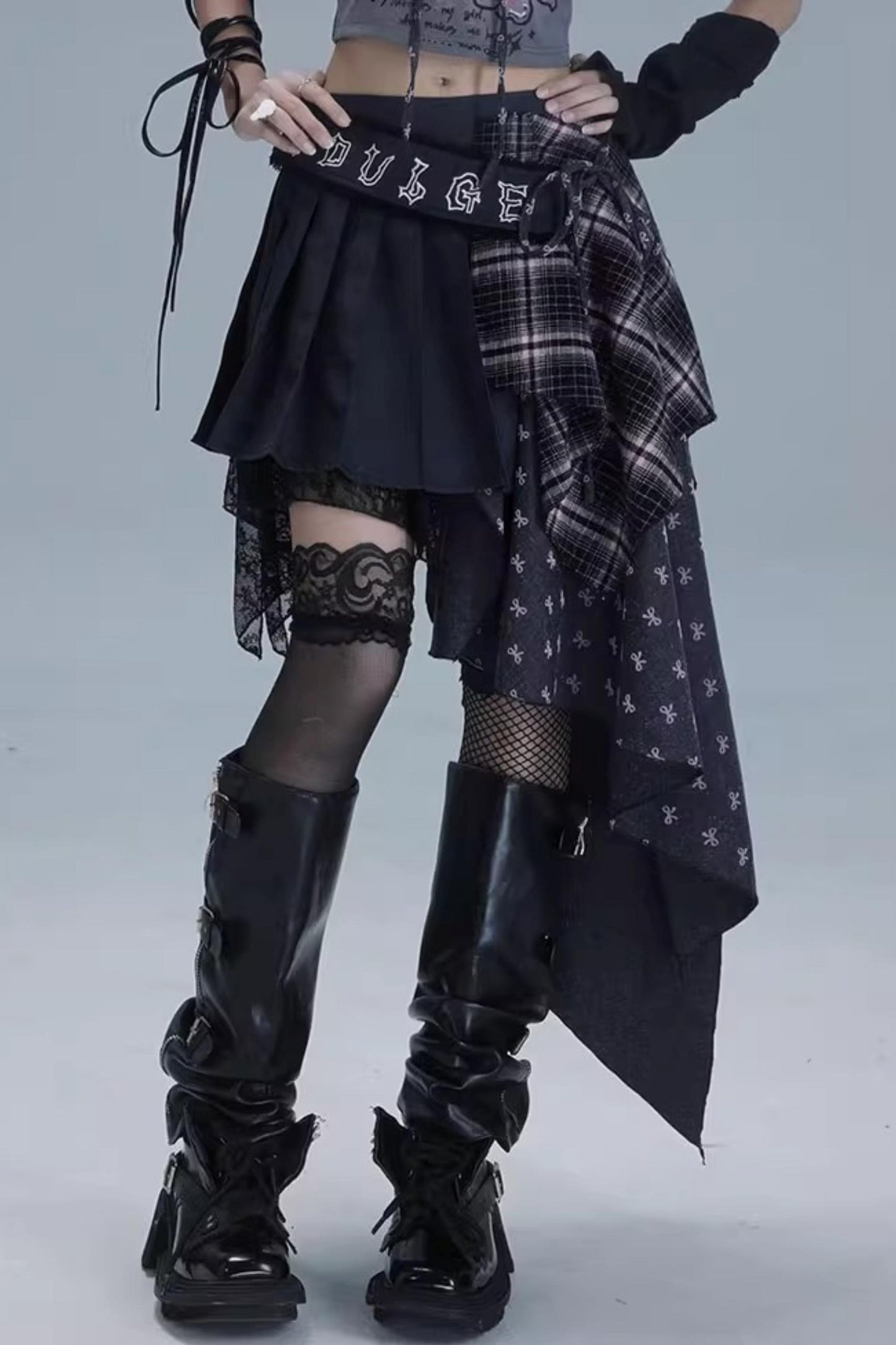 Plaid Embroidery Skirt