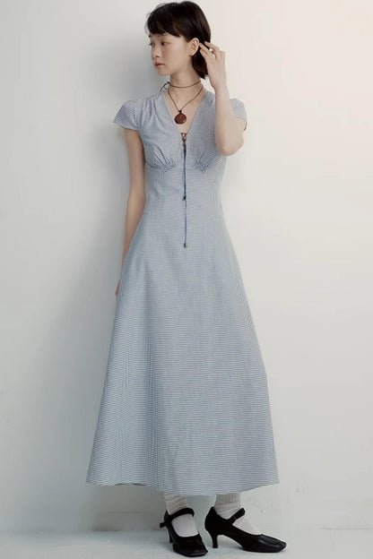 Chic Cotton V-Neck Dress