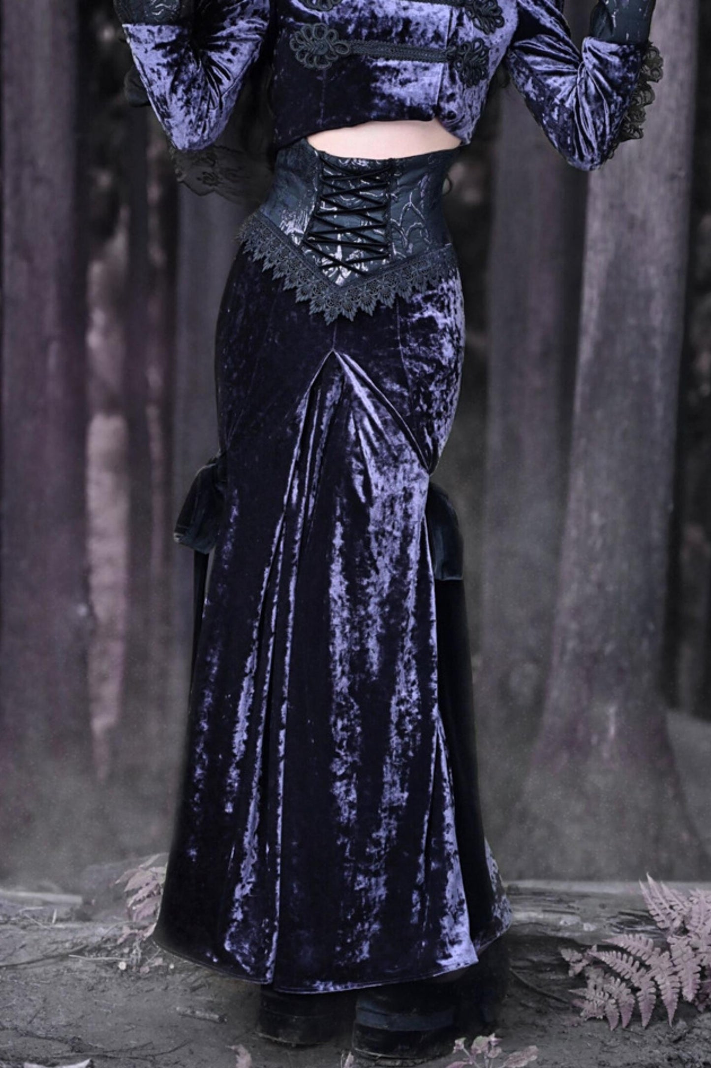 Luna Ritual Velvet Fishtail Skirt