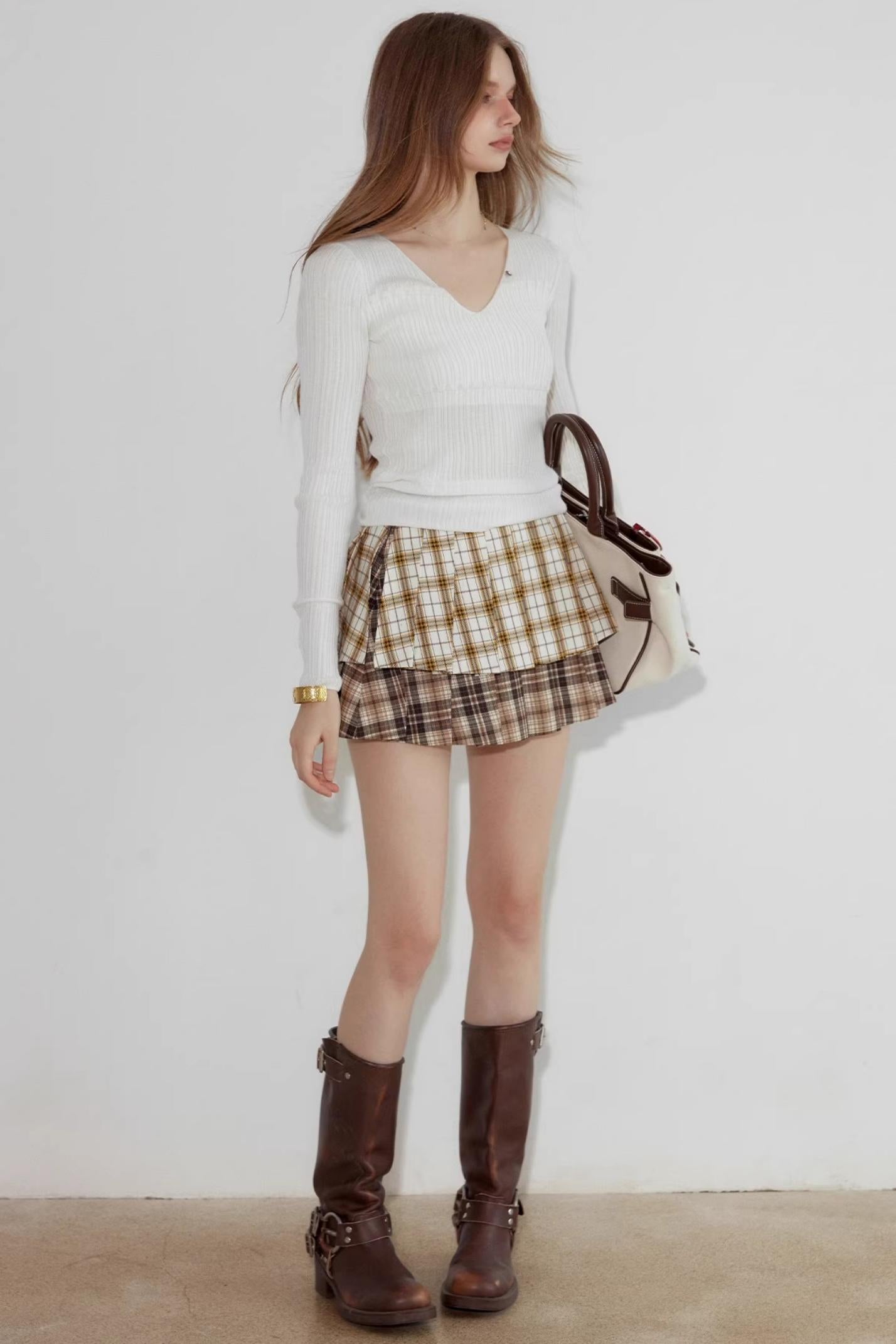 Textured V-neck Wool Knit Slim Top