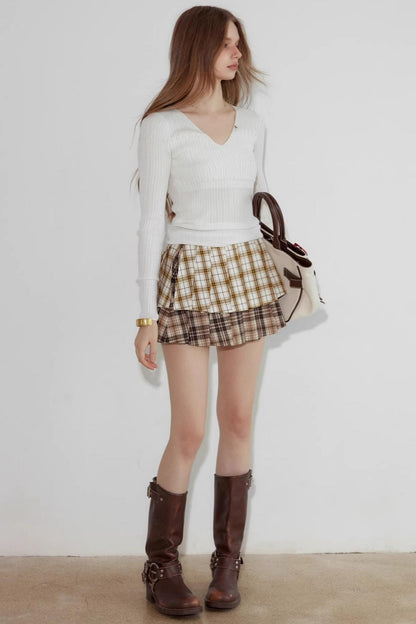 Textured V-neck Wool Knit Slim Top