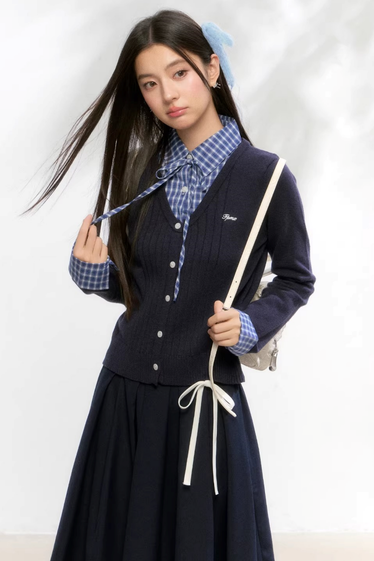 Knit Contrasting Sweater Skirt Set-Up