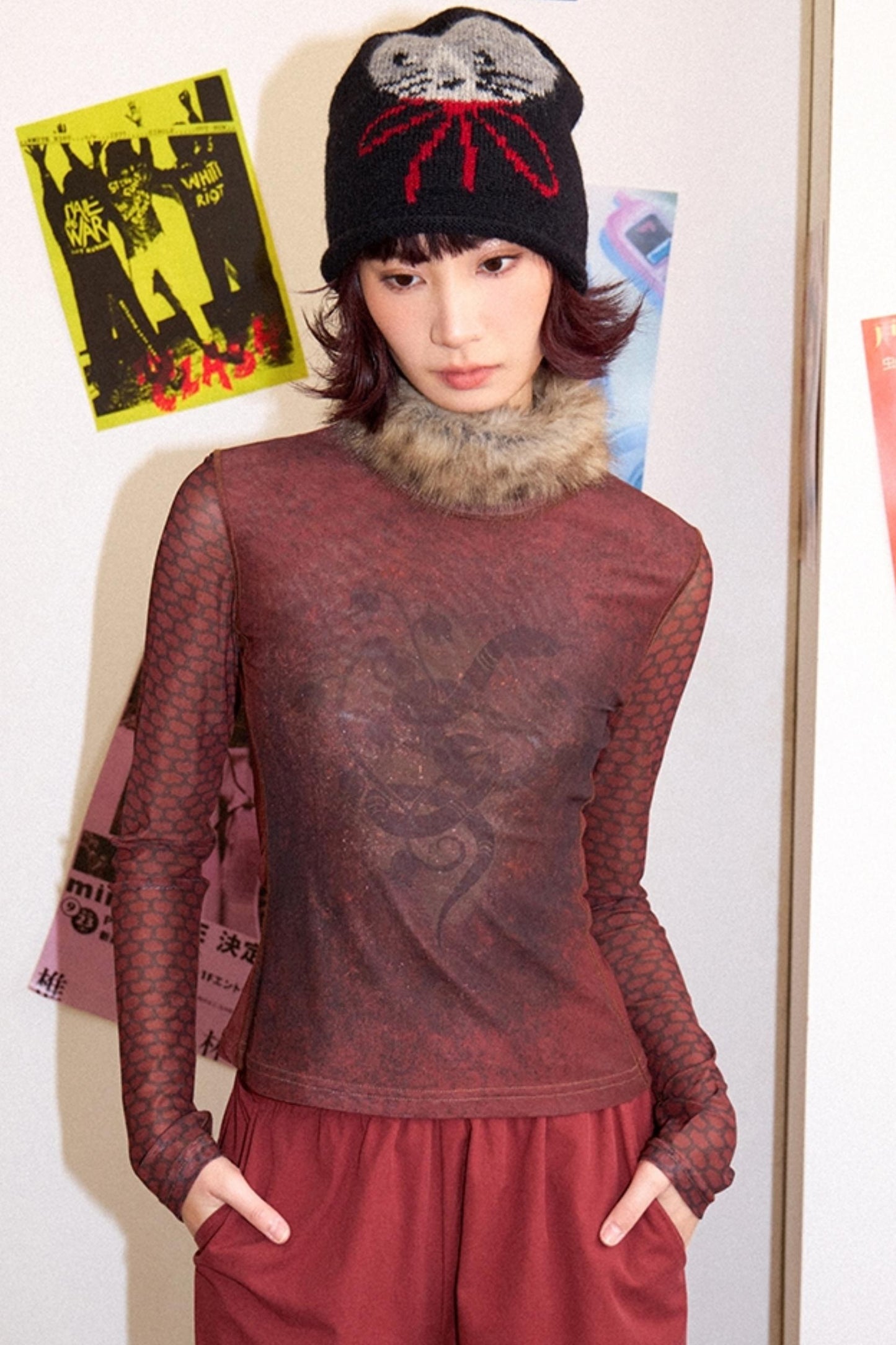 Graffiti Spliced Fur Collar Top