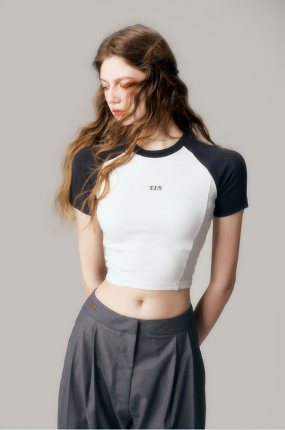 Bicolor Raglan Sleeve Short T-Shirt