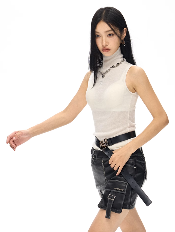 Turtleneck Slim Sleeveless Knit Top