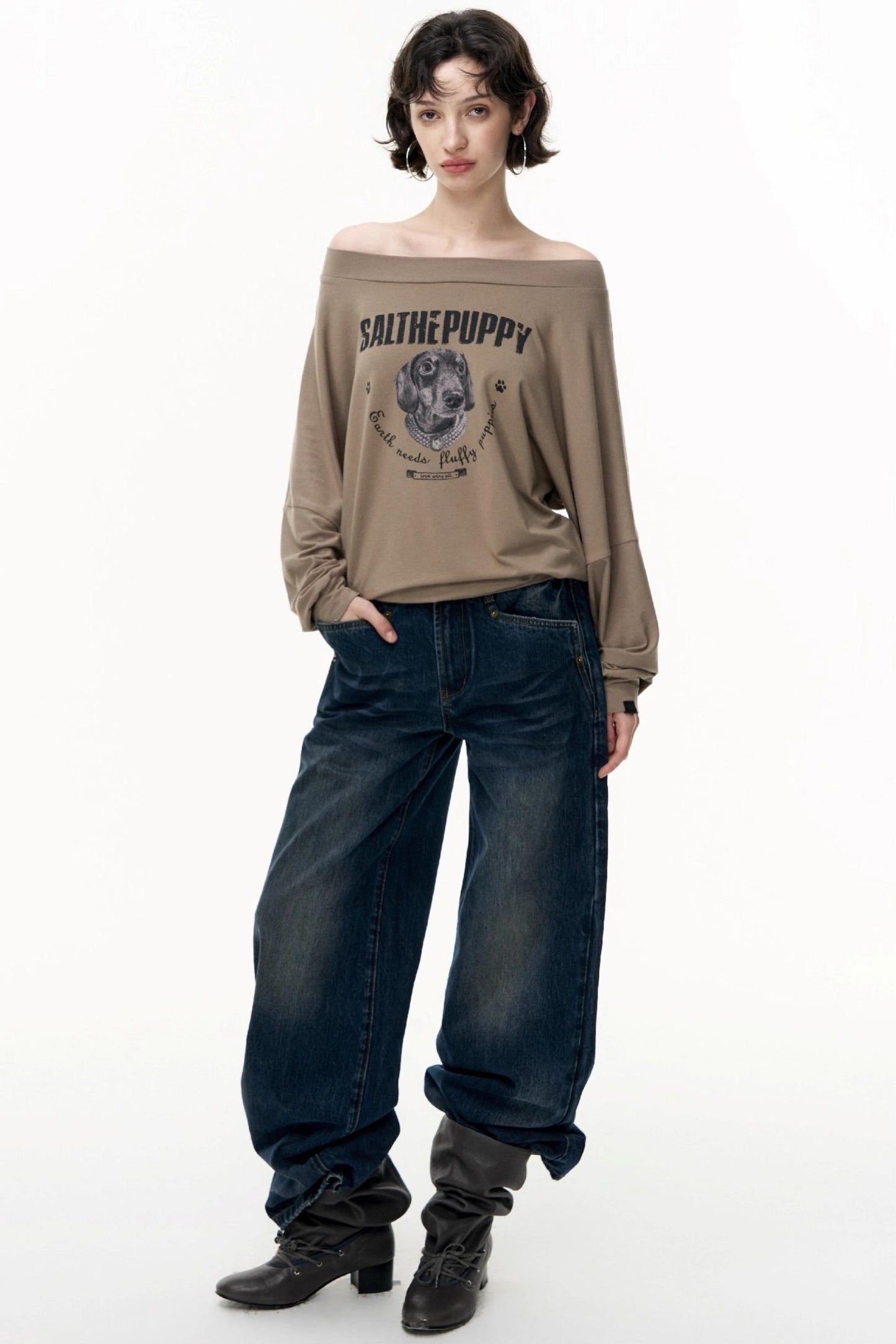 Loose Straight Wide-Leg Scimitar Jeans