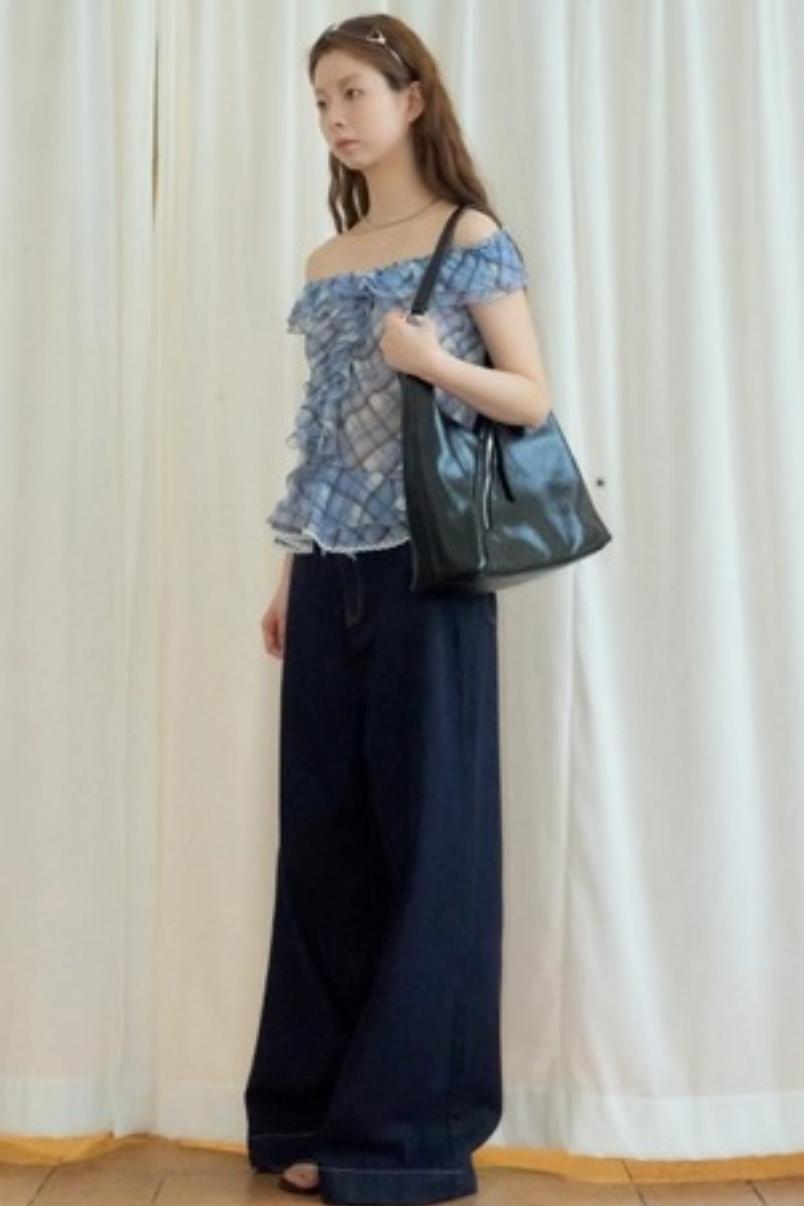 Plaid Ruffle V-Neck Top