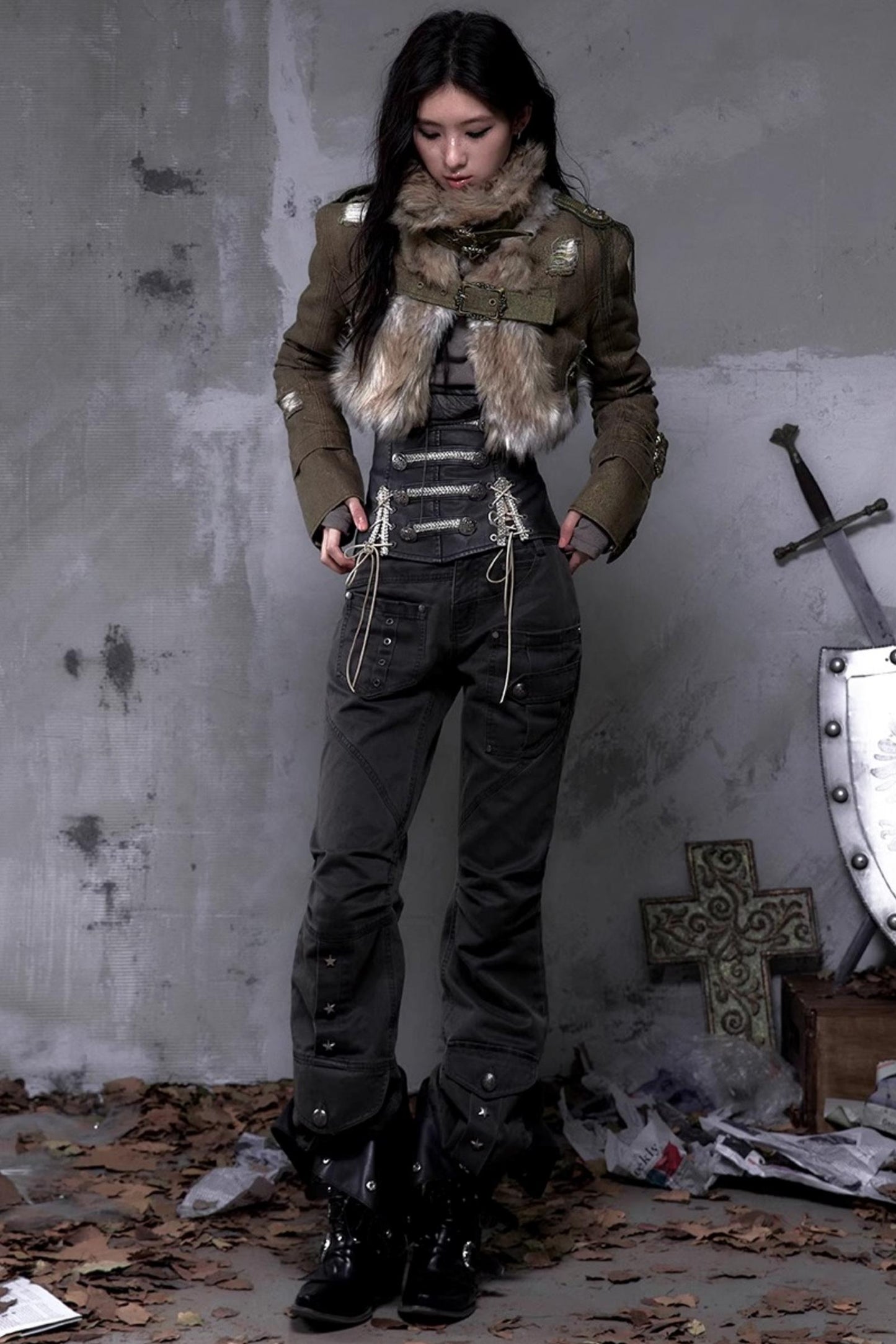 Slimming Leather Pants