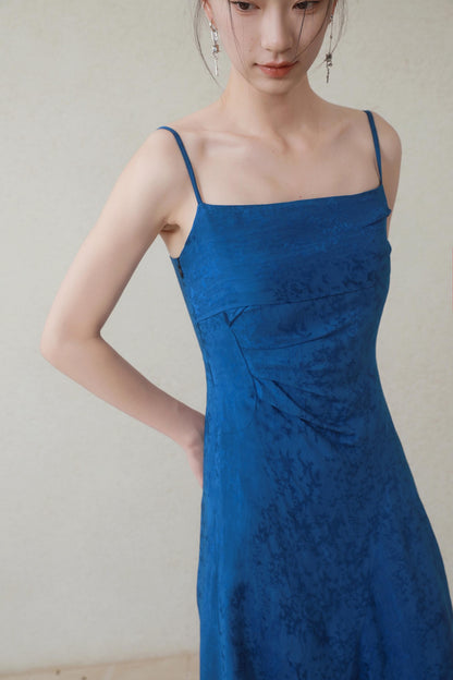 Summer Elegance Halter Dress