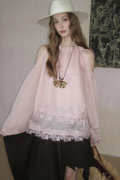 Frida Rose Lace Blouse
