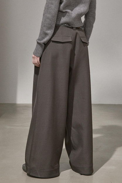 Button Pleated Cargo Pants