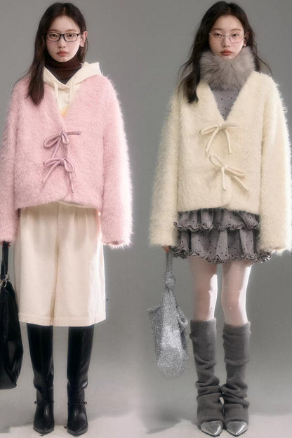 Three-Dimensional Bow Fur Coat