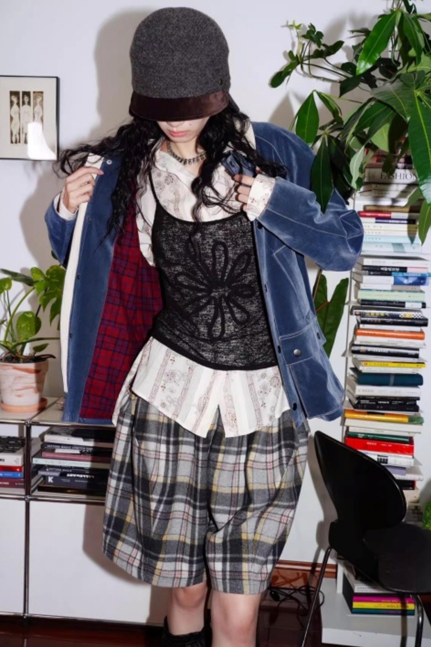 Solid Color Embroidery Vest Top