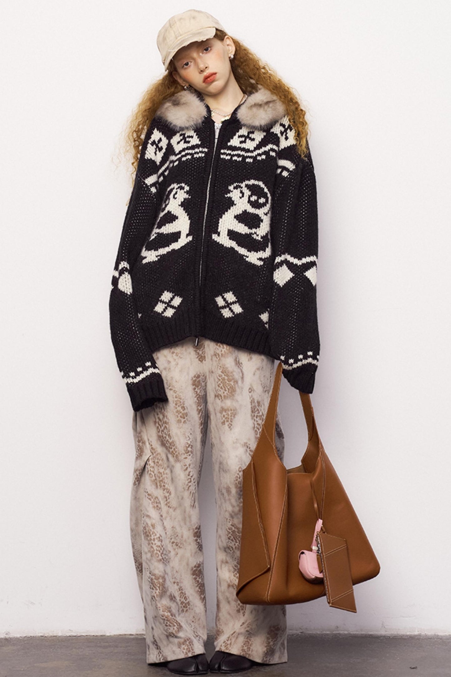 Detachable Fur Collar Knitted Cardigan