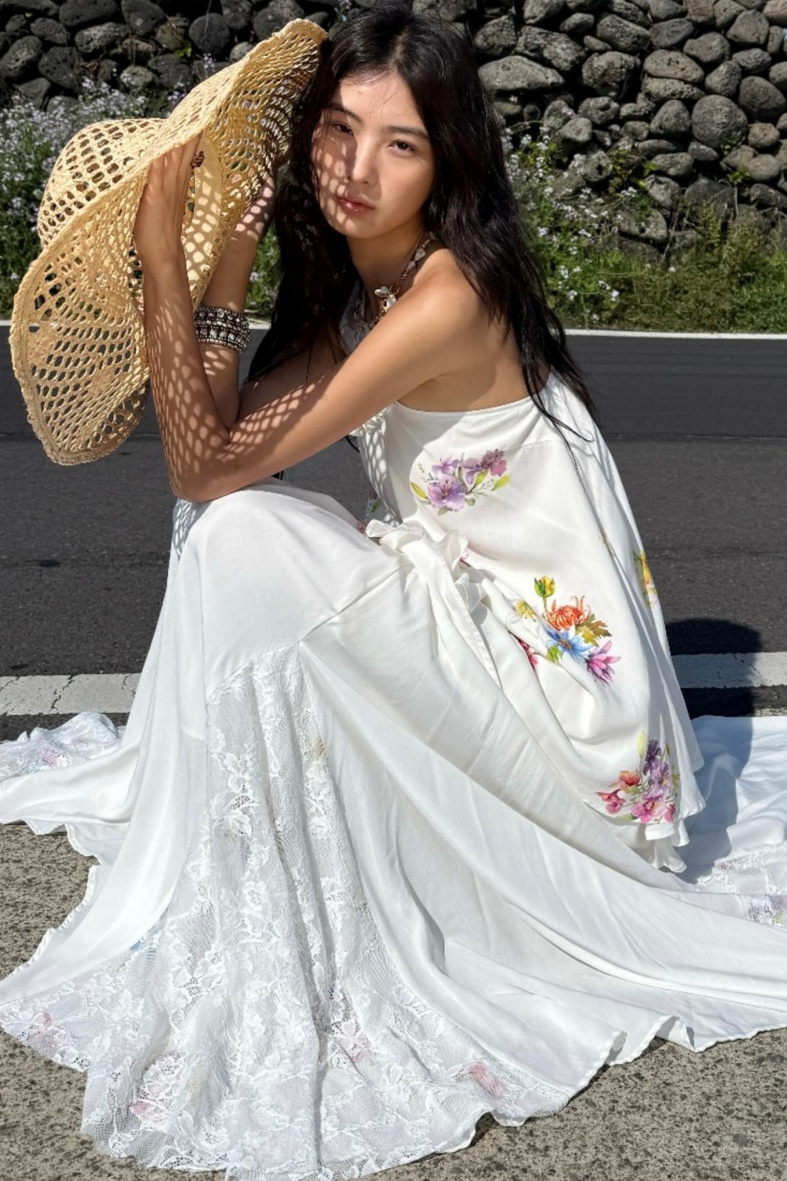 Lace Raglan Maxi Skirt Set-Up