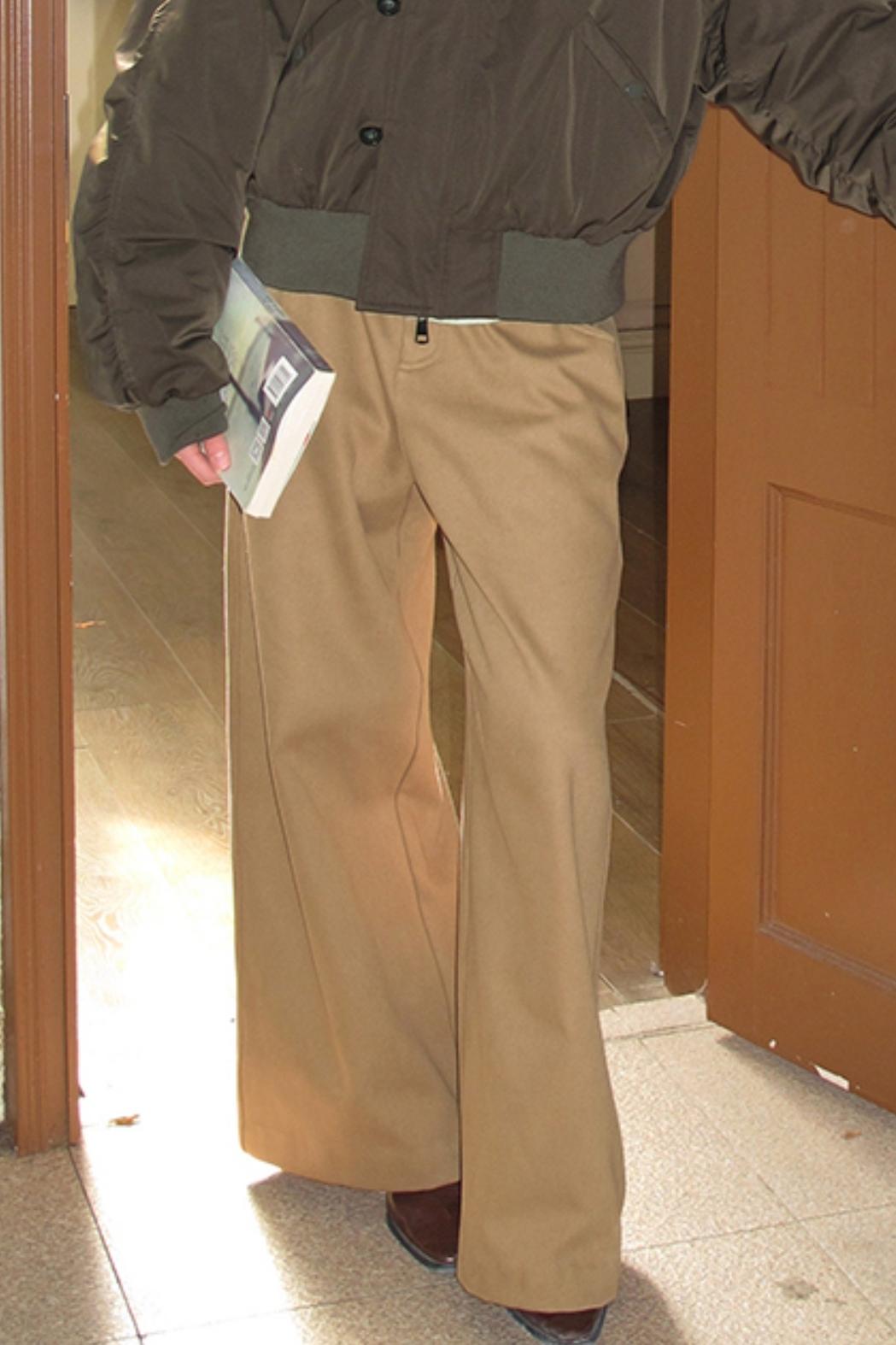 Sandstone Silhouette Velvet Denim Pants