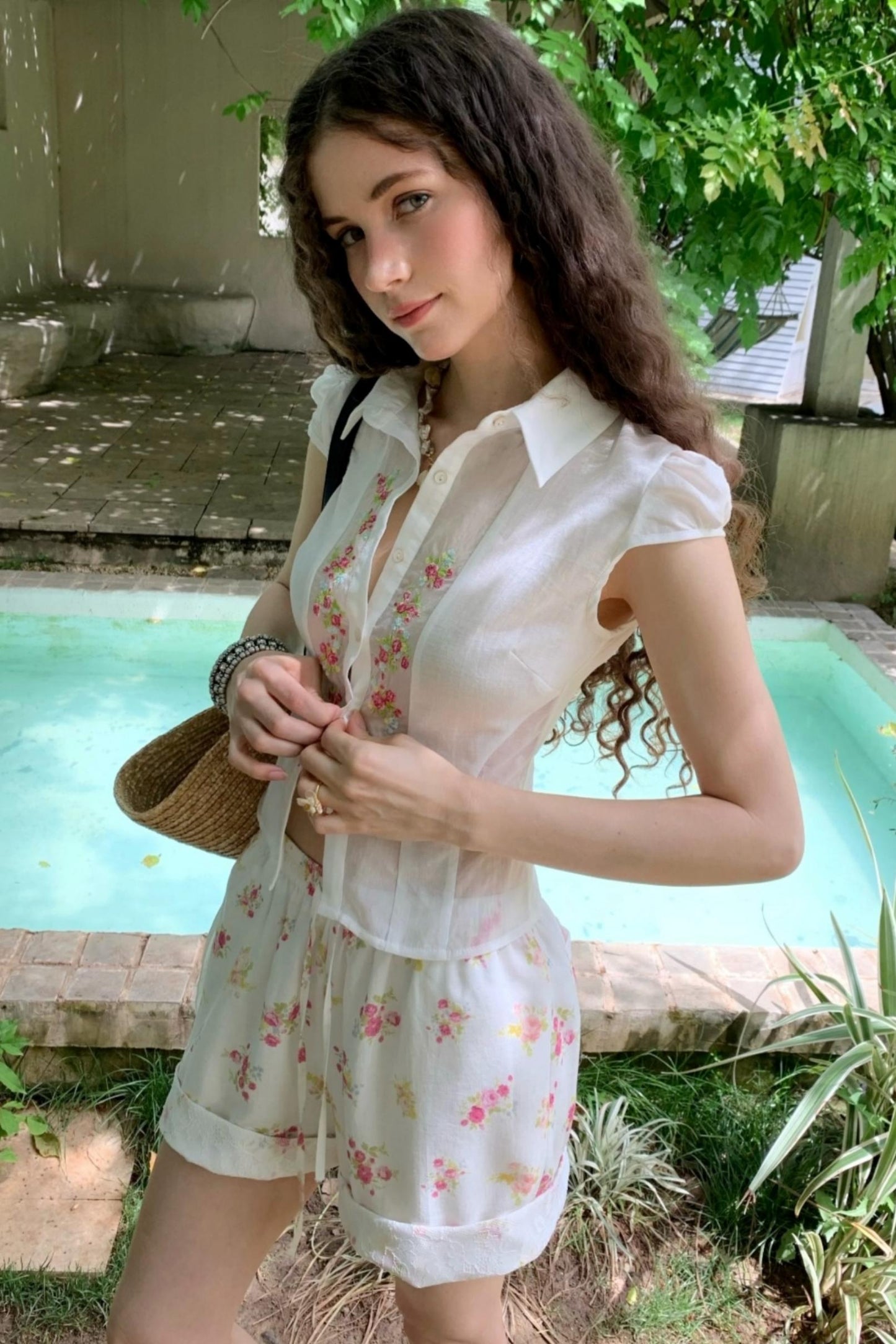 Elegant Floral Shirt And Skirt Set-Up