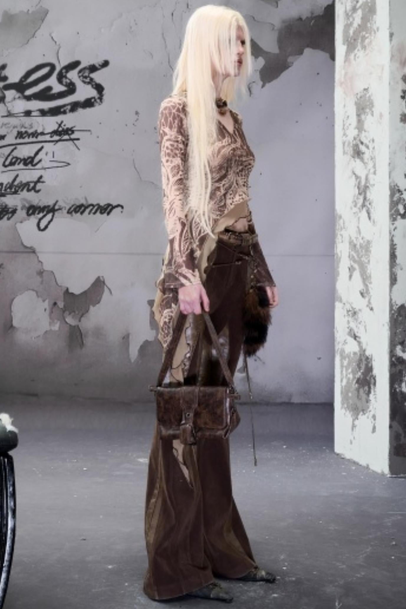 Beaded V-Neck Ruffled Skin Top