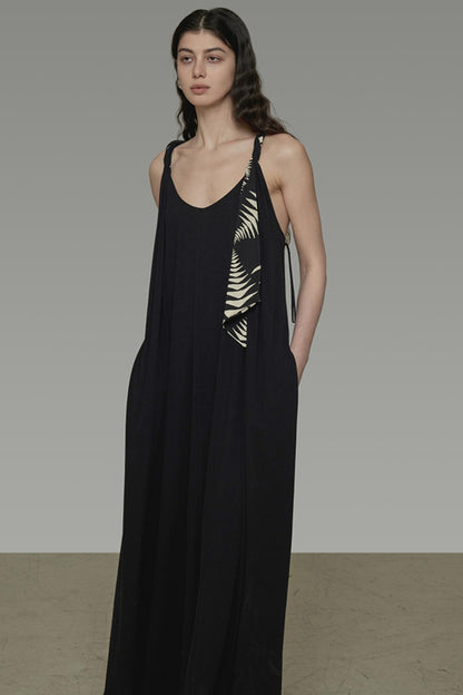 Twisted U-Neck Halter Dress