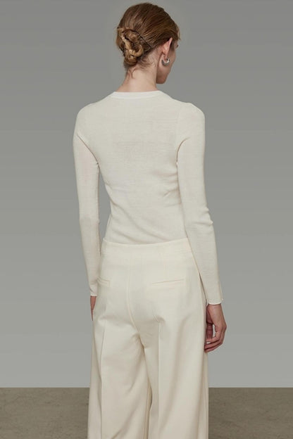 U-Neck Wool Slim Sweater