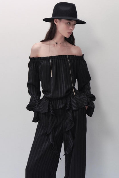 French Design One-Shoulder Ruffle Shirt