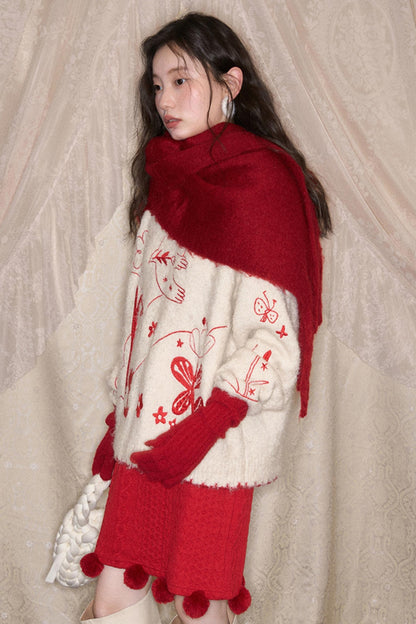 Snowy Field Tulip Embroidery Top