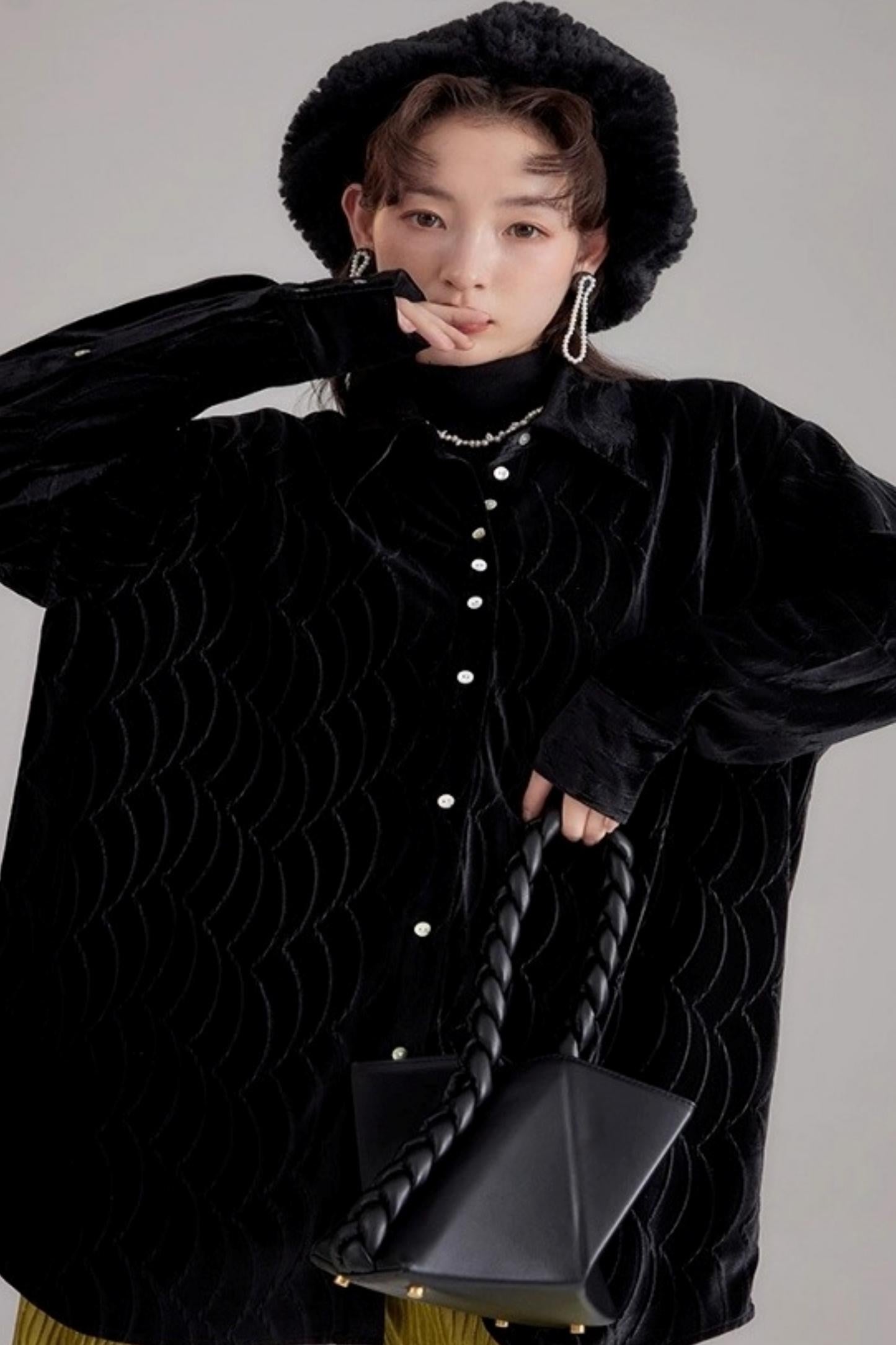 Original Design White Long-Sleeved Shirt