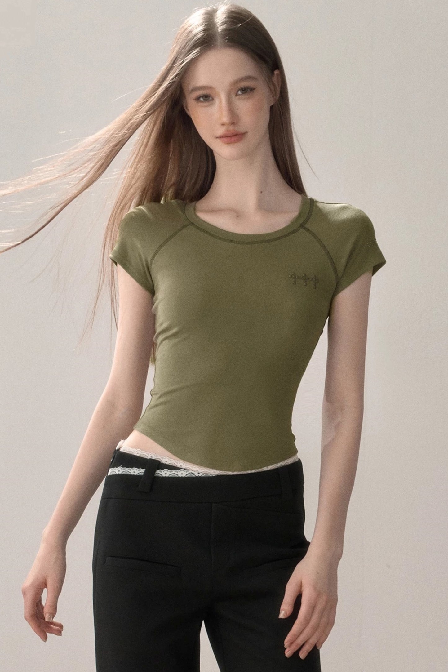 Versatile Slim Raglan T-Shirt