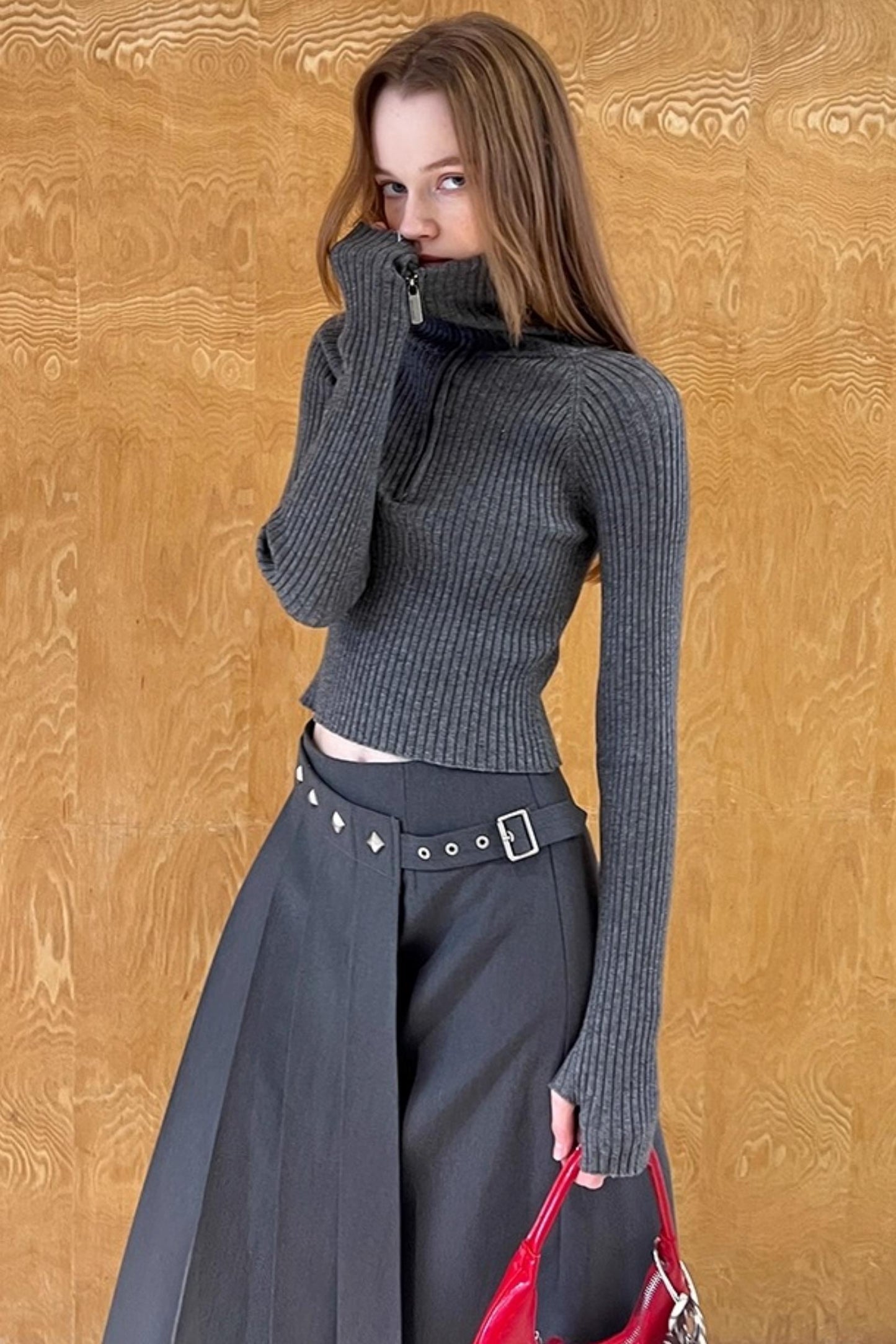 Stand-Up Collar Bottom Sweater