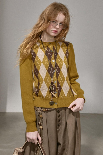 Retro Color-Blocked Knitted Top