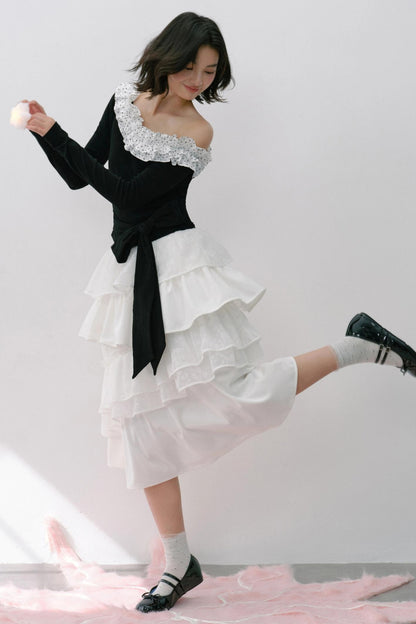 Slanted Polka Dot Long-Sleeved T-Shirt