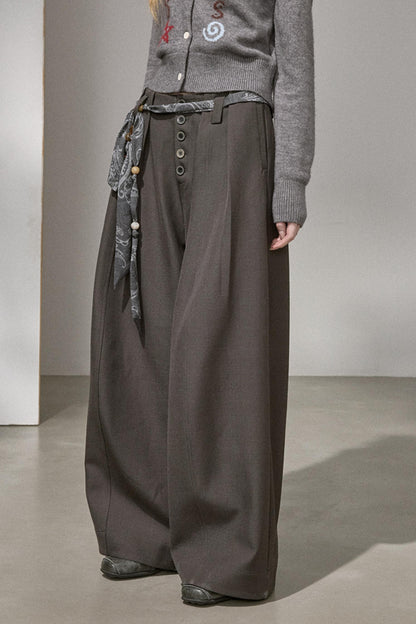 Button Pleated Cargo Pants
