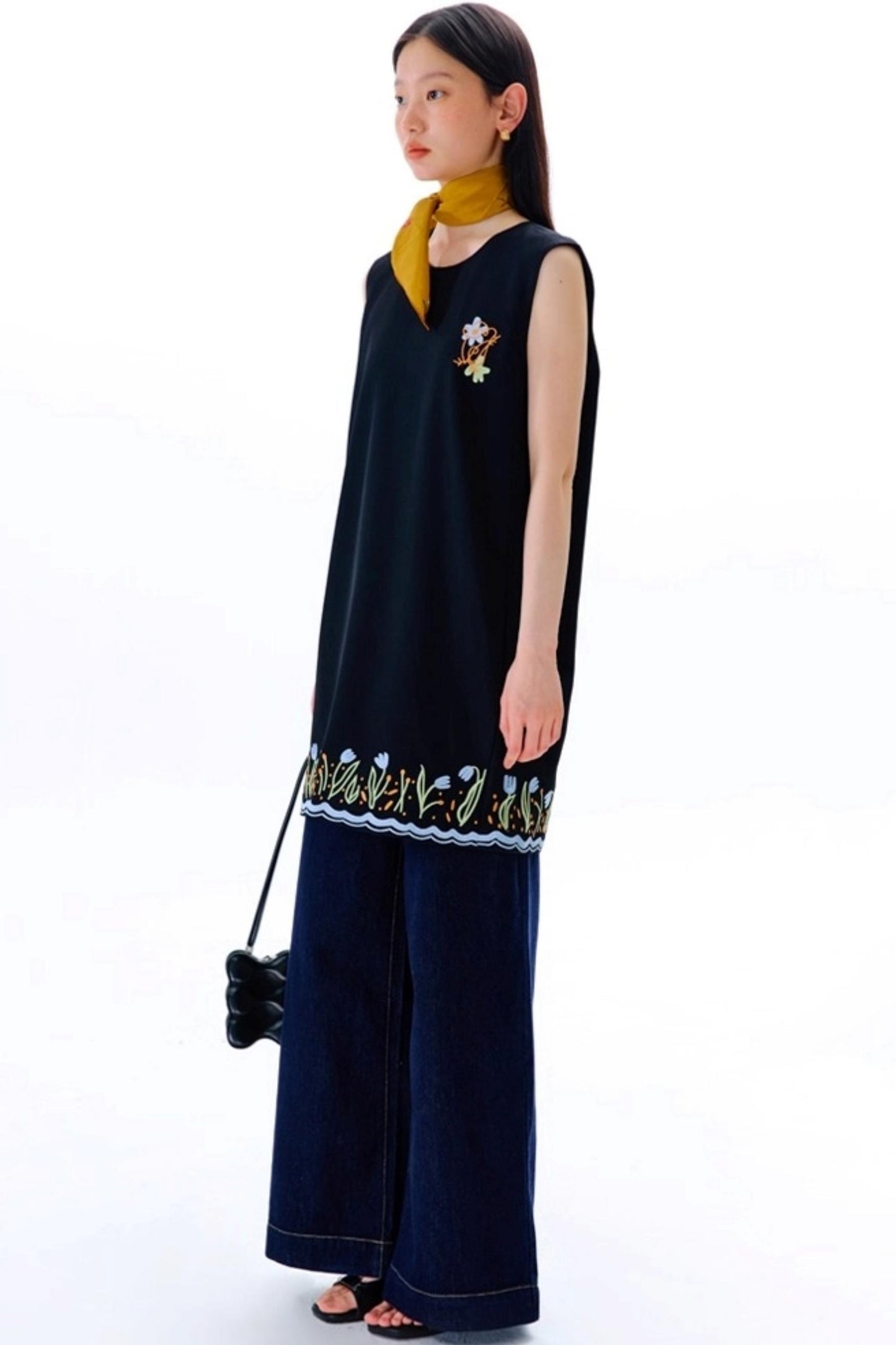 Original Tulip Embroidered Vest Dress