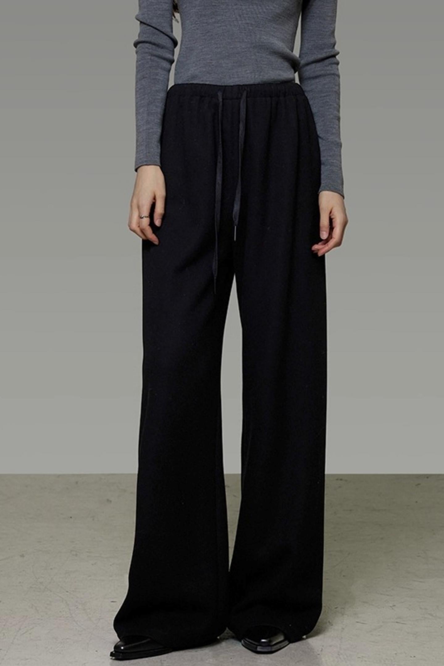 New High-Waisted Lace-Up Slacks